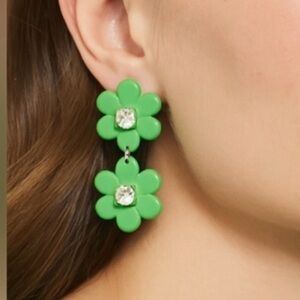 Kate Spade ♠️ Emerald Double Floral with clear center stone. Target collab.